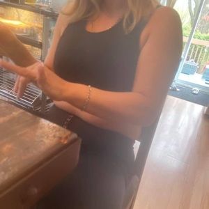 Meet your Posher, Astra shaun